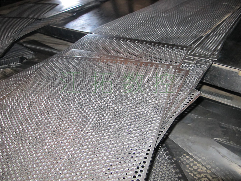 江拓?cái)?shù)控剪板機(jī)